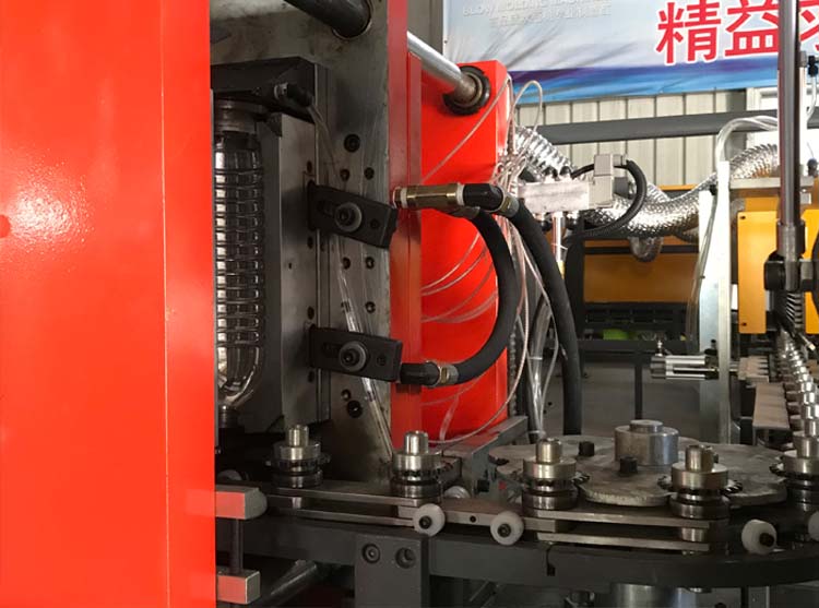 High Pressure Valve SMC Semi Automatic PET Beverages Bottle Blowing Machine for Market