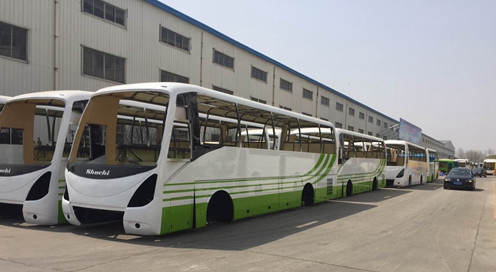 7 Meter Long Business Mini Van Bus For Recreational 23 Seats With Cushion