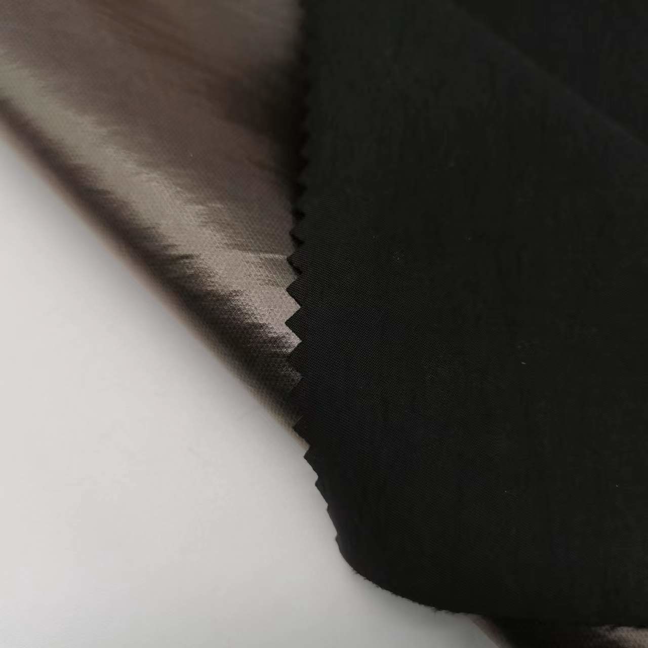 150DX150D 100 Polyester Fabric For Winter Jacket 137 GSM Breathable