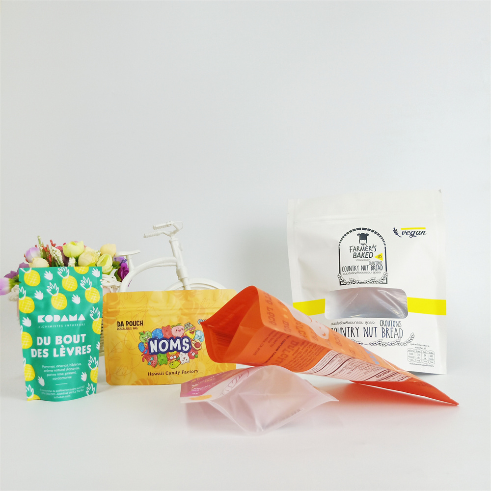 Custom Logo Food Grade Candy Mylar Bags Stand Up Pouch Party Candy Snack Zipper Bag Reusable Transparent Packaging Pouch