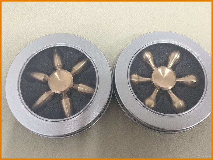 New Product Hot Selling Fidget Spinner Metal Hand Spinner Stress Relief Toys For Adult Kids QL1103