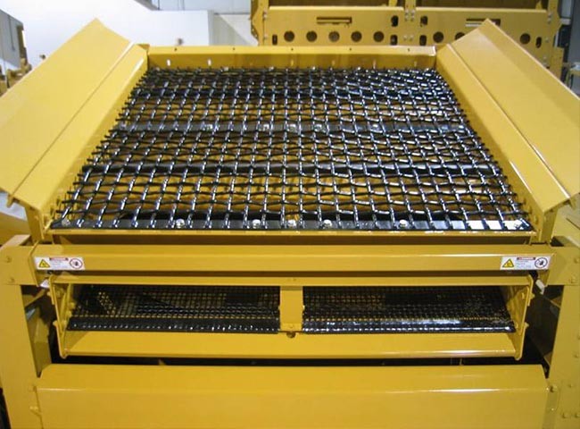Square Vibrating Screen Wire Mesh With Robust Construction