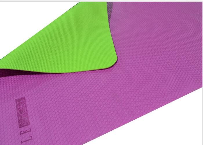 Easy Maintenance Gym Yoga Mats Colour Customized With Durable Sided Textured Surfaces