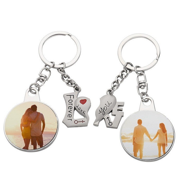 Heart And Round Shape Sublimation Blank Metal Keyring For Lovers Bag Pendant