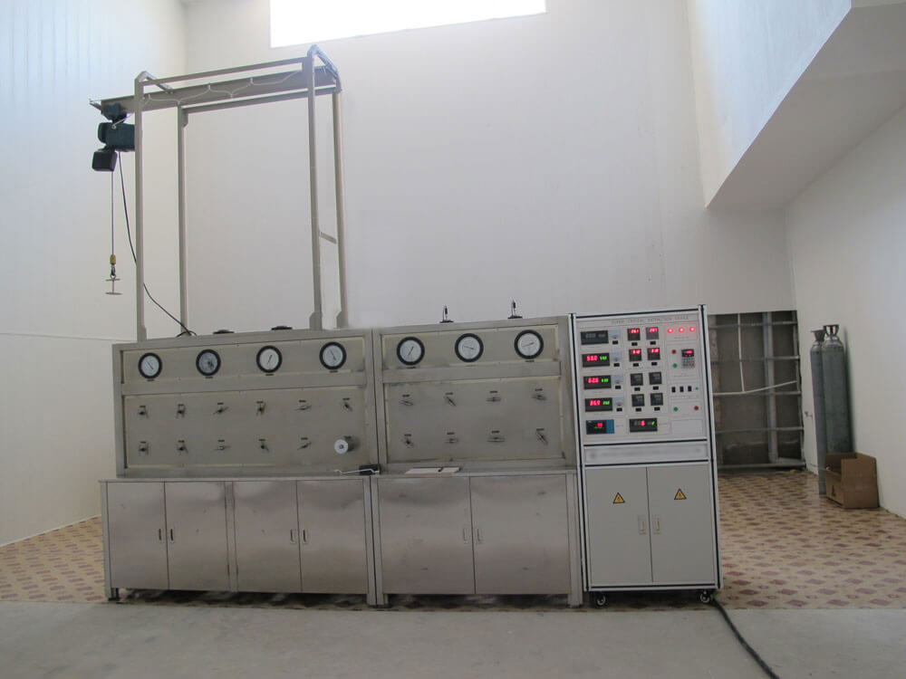 Stainless Supercritical Co2 Extraction Machine 220V PLC Control