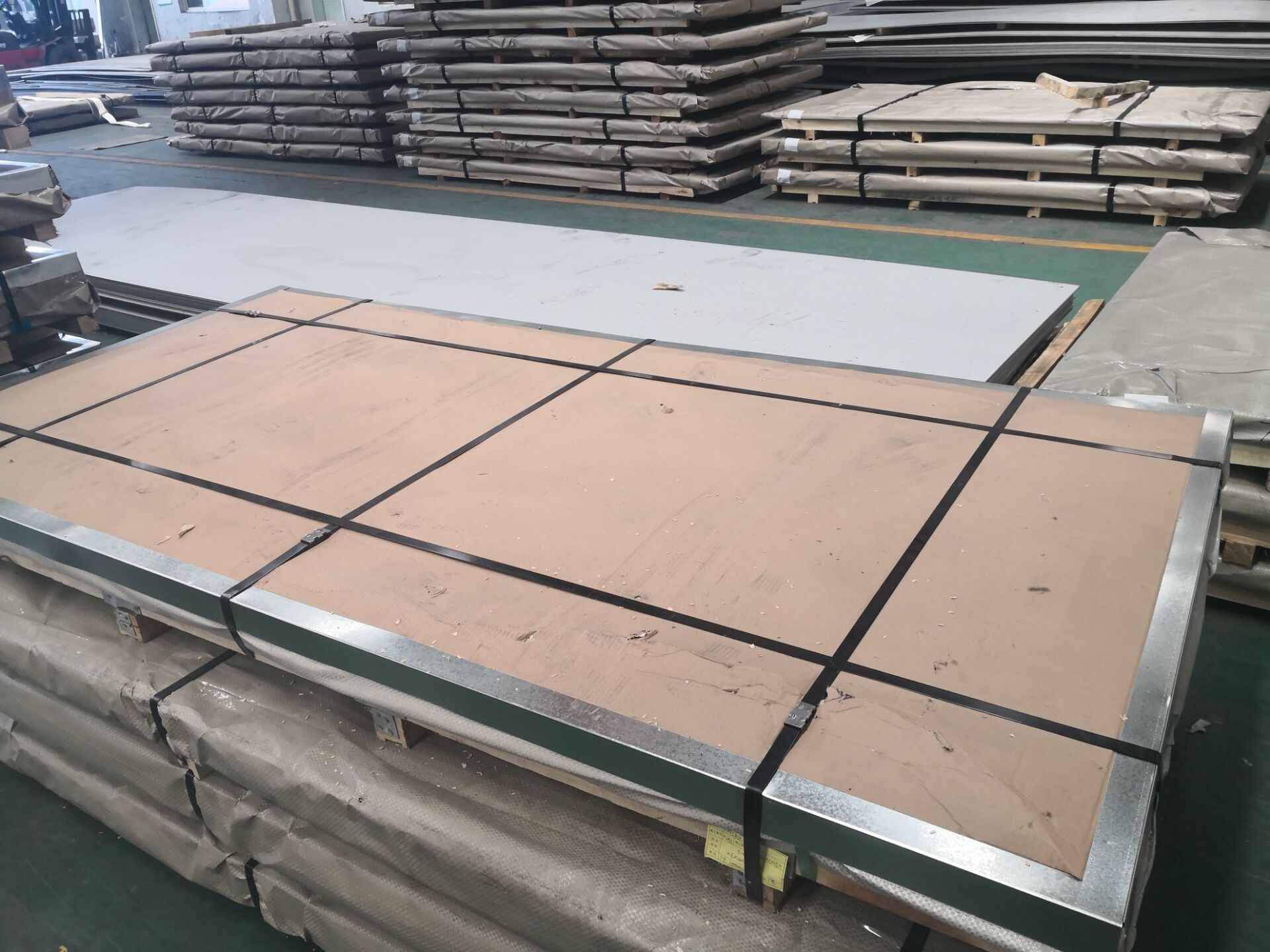 904L UNS N08904 Stainless SS Steel Sheet With 2B Finish