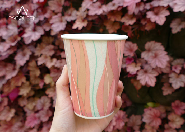 Innovative Hot Drinking Paper Takeaway Cups With User Friendly Handle