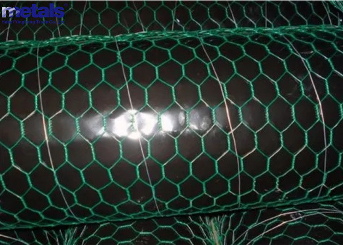 1-Inch Size Hex Netting Wire Mesh Made From Galvanized Steel In Silver