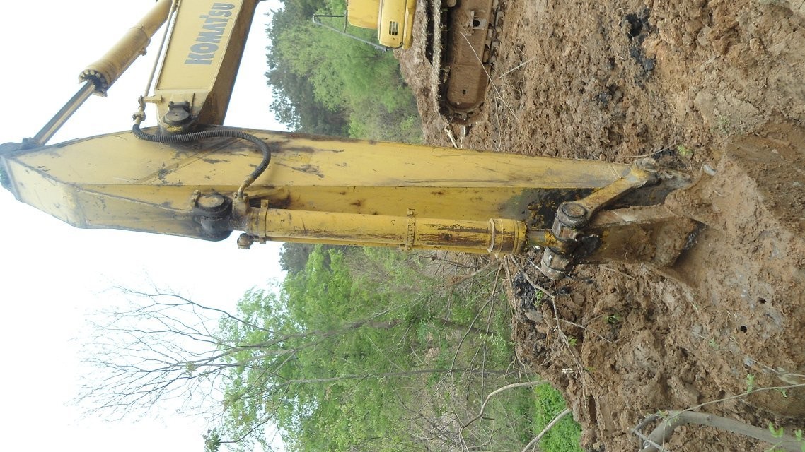 Japan Second Hand Komatsu Excavator PC220 6 , No Any Damage Used Komatsu Backhoe