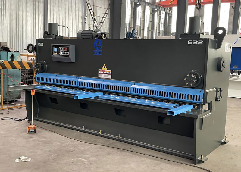 3200mm Blade Length Hydraulic Guillotine Shear CNC Cutting Cutter For Sheet Metal Fabrication