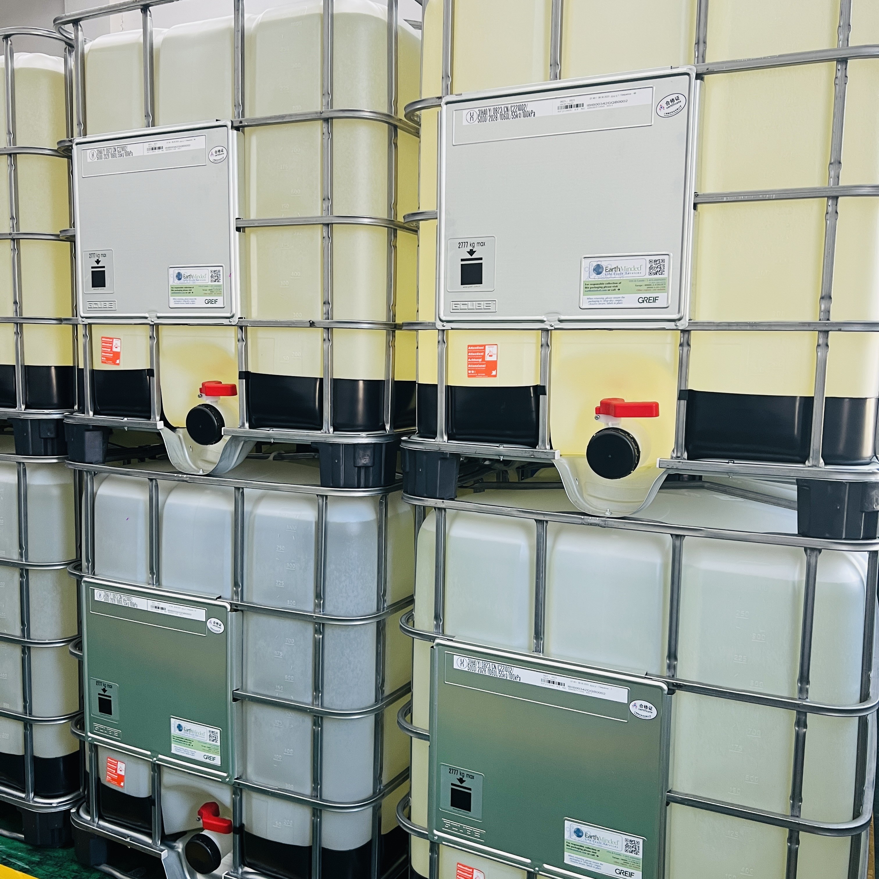 Casting Clear Epoxy Resin For Electrical Insulation Material And Silica Powder Together