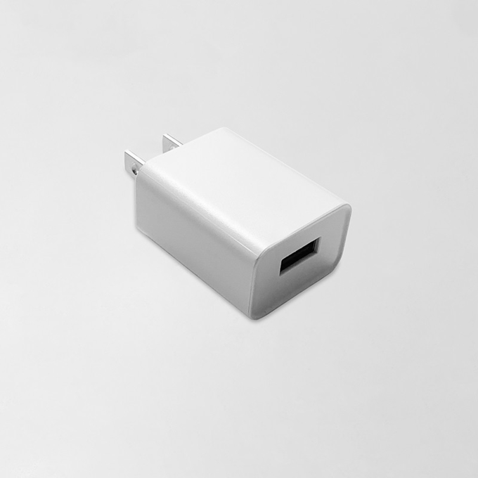 5V 0.6A Universal USB Wall Charger 100V - 240V Input Voltage