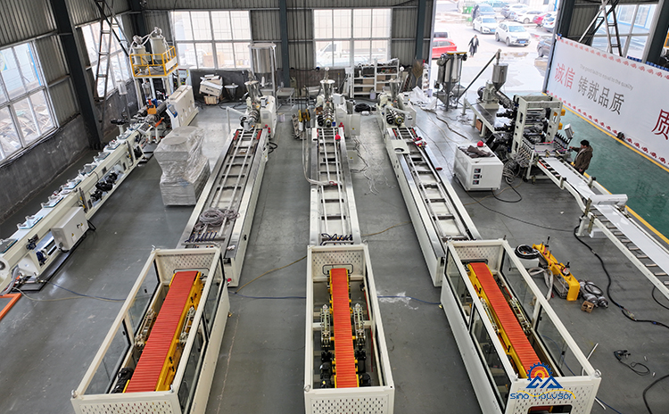 Double Screw Counter Rotating Conical Twin Screw WPC Door Frame Manufacturing Machine