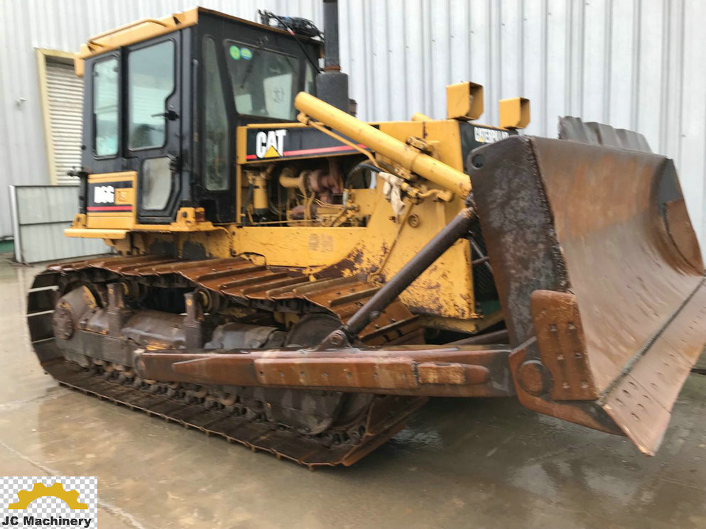 Original Japan Used Cat Bulldozer D6G with Cat 3306 engine 10.5 L Displacement