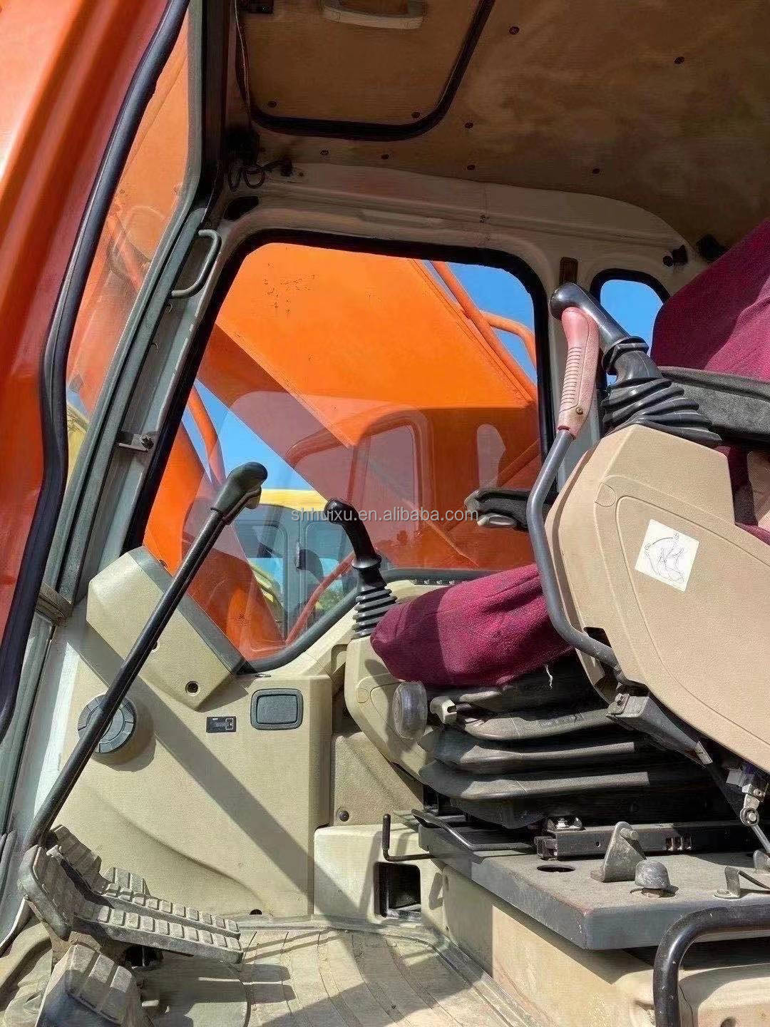 dossen in stock excavator used doosan dx300 with cheap price on sale