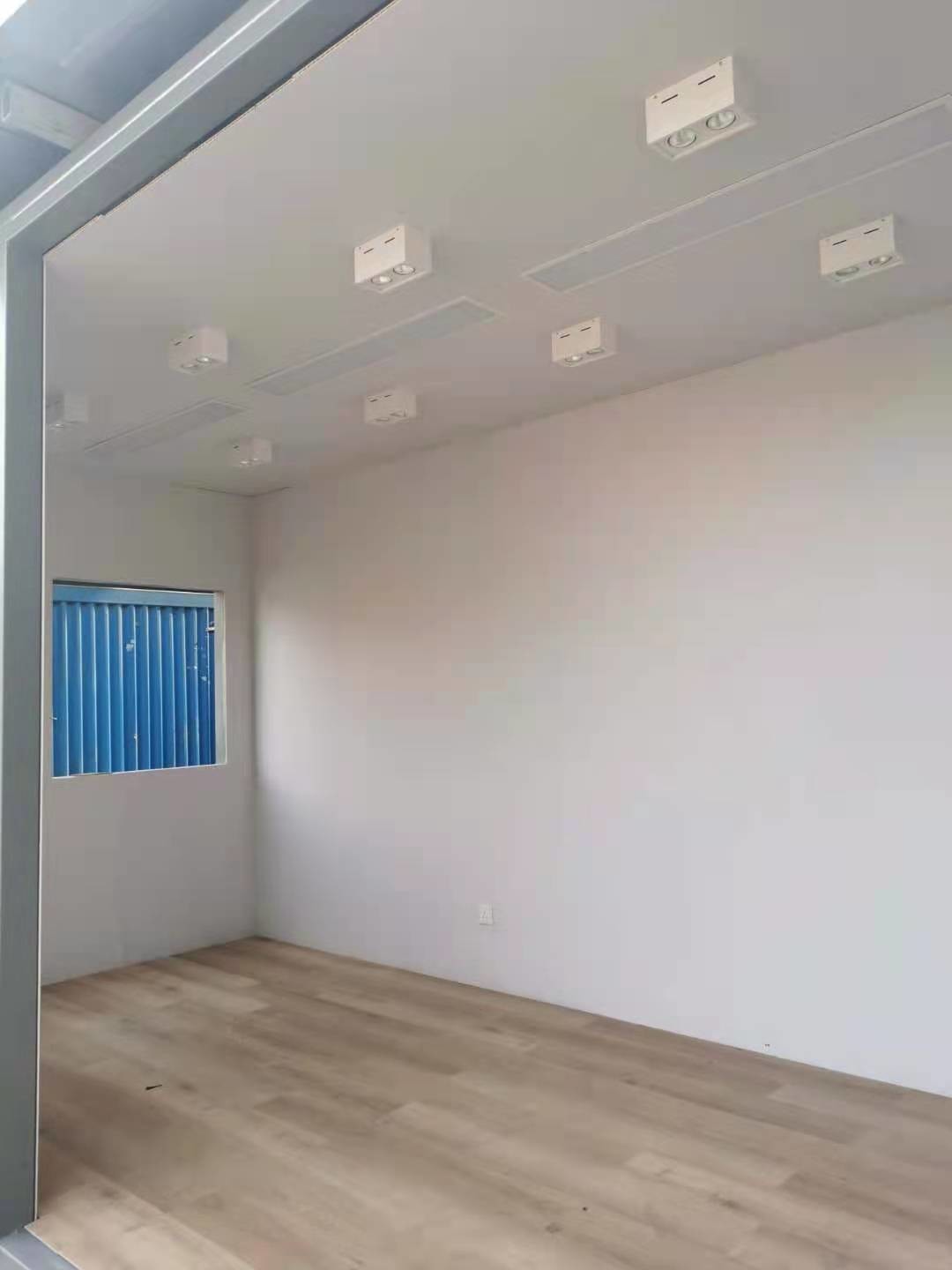 20GP Prefab Shipping Container House With Terrace Escalator