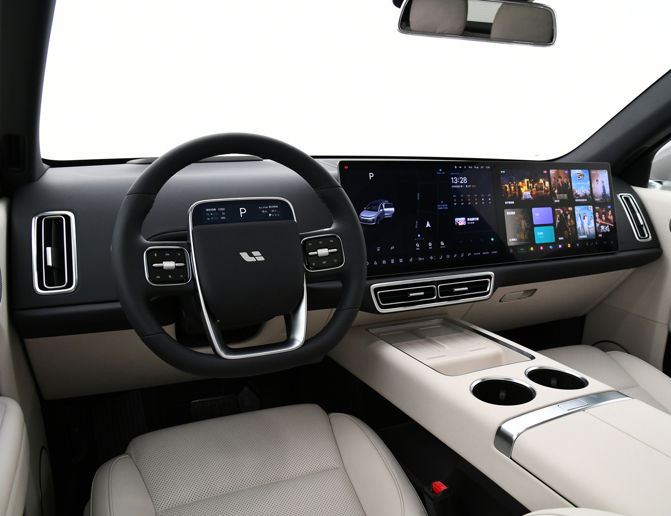 Extended-Range Electric Vehicle Lixiang L6 Pro with Electric Driver's Seat Adjustment and AD Max Cruise Control Perfect