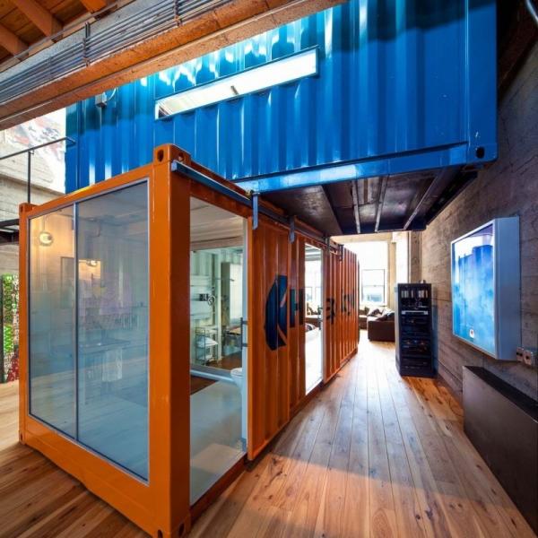 Modular Prefabricated Shipping Container Houses With Ladder Roof 20 Feet Folding