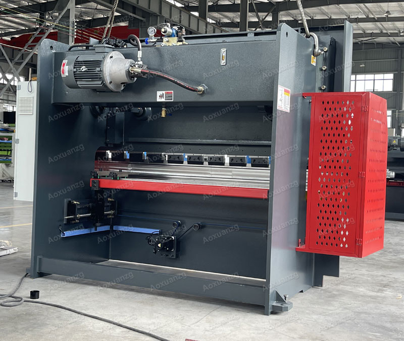 CNC Controller 2500mm Hydraulic Press Brakes 630kn CNC Bending Machine With TP10s