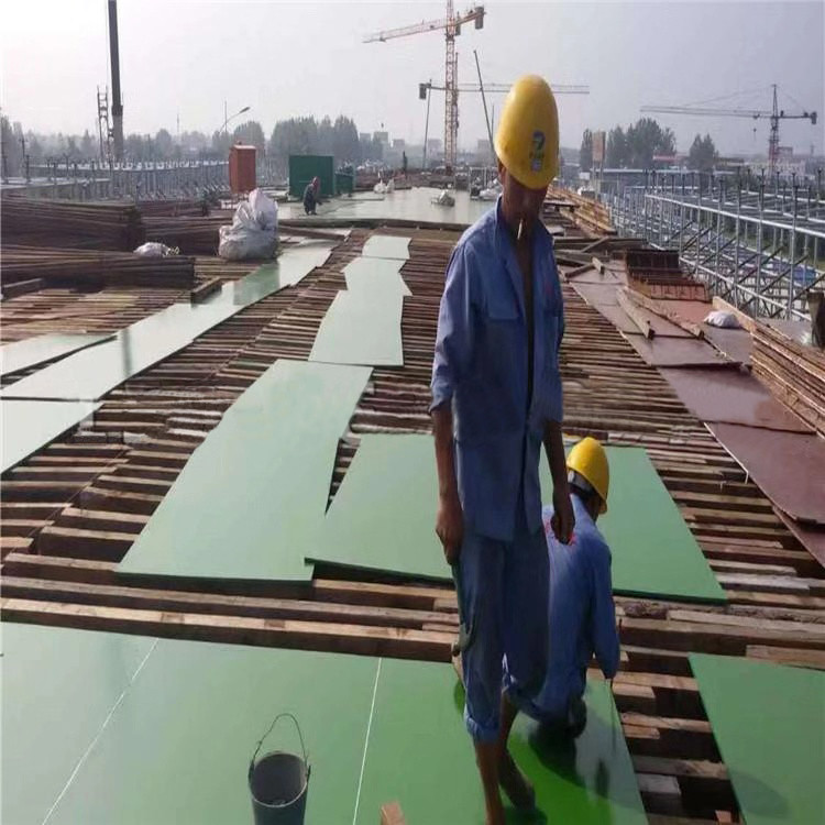 Exterior Plastic Shuttering Ply Board , 8x4 Plastic Plywood Sheets For Wall / Roof