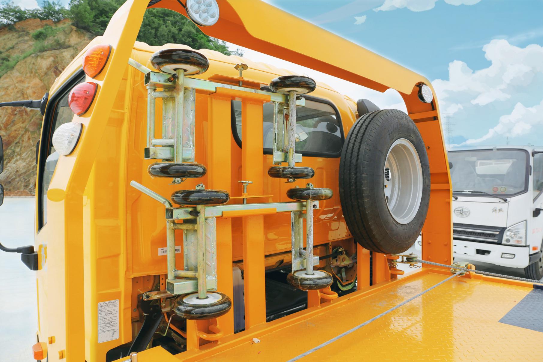 Faw 4X2 Wrecker Rescue Truck for Customer's Requirement of EURO 5 Emission Standard
