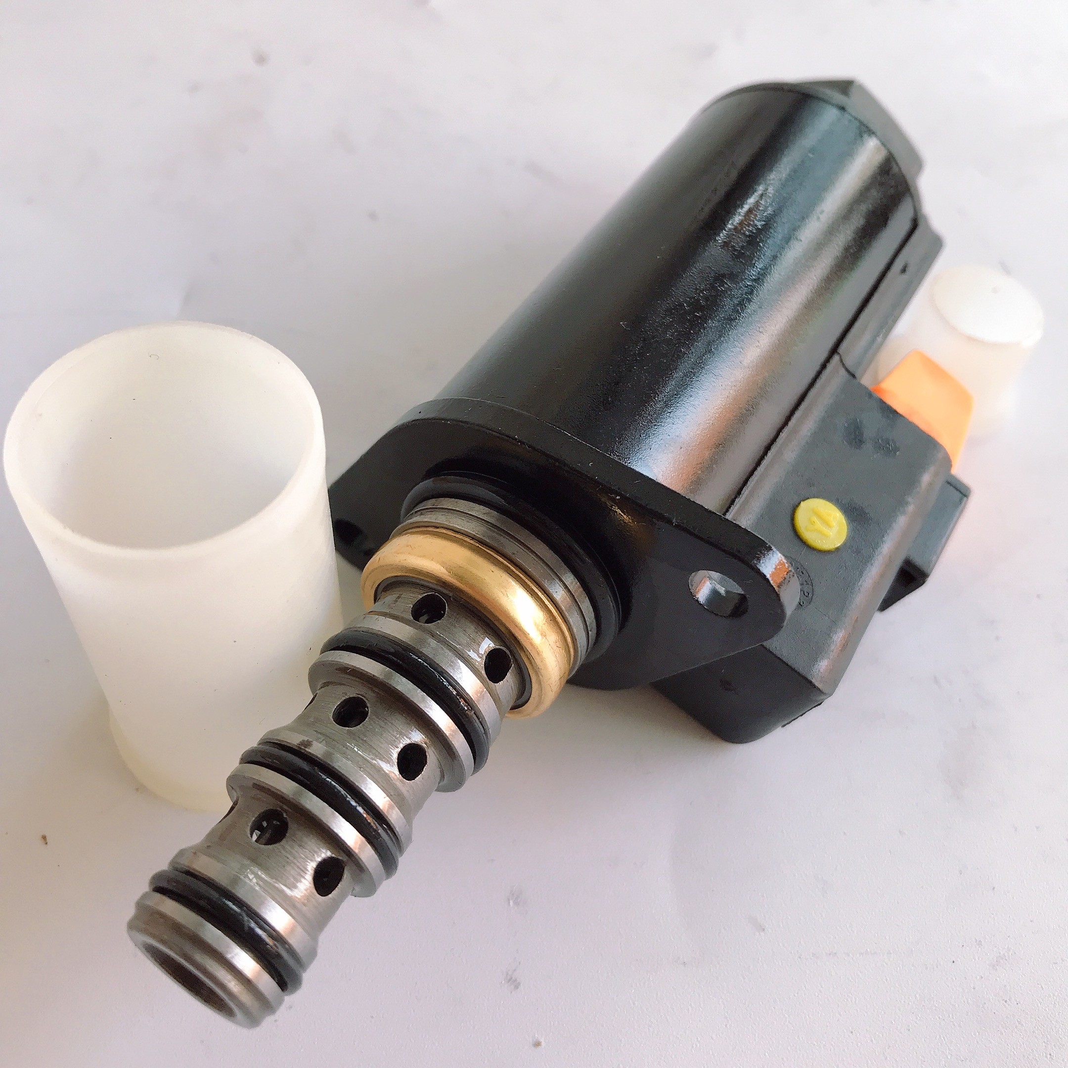 Black 111-9916 E320B Excavator Solenoid Valve