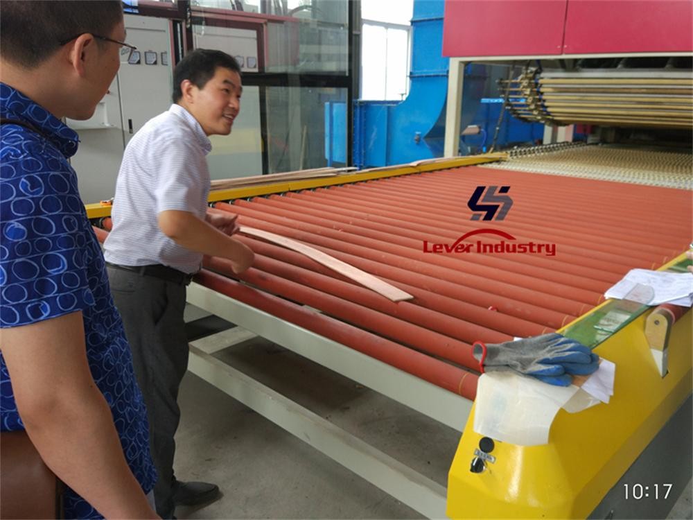 Side lite Glass Tempering Furnace for Automotive toughened glass manufacturing machinery