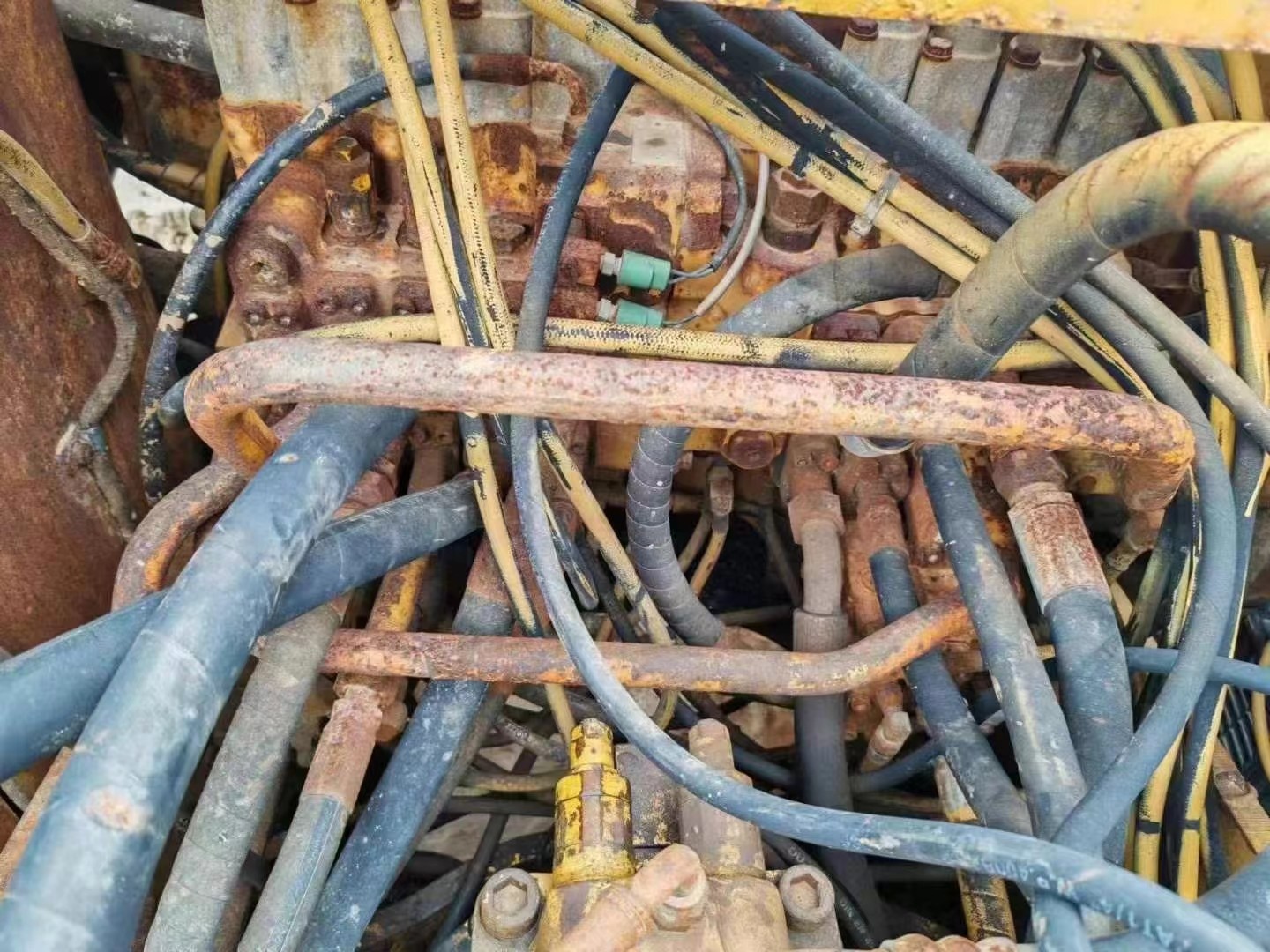 Original Imported Second-hand Cat 320B Extended Arm Caterpillar Excavator From Japan
