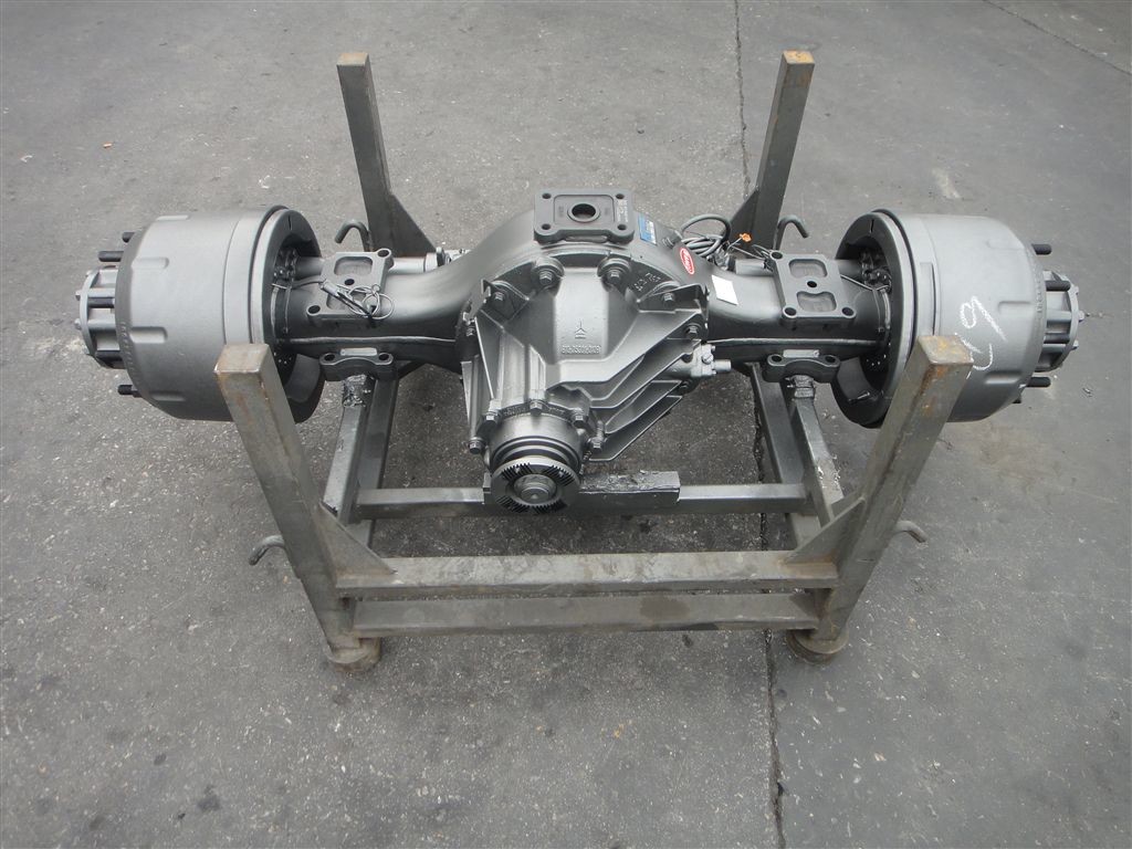 MAN Truck 13T rear axle made in china all kinds Disc brakes,/drum brakes