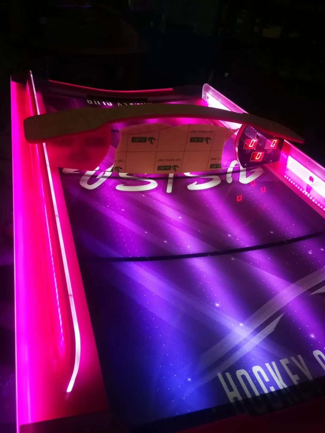 Metal exterior design Coin Operated Air Hockey Table luxury Indoor Amusement