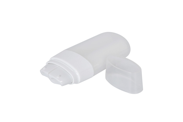 Customizable Airless Bottle For Lotion And Skincare Cosmetic Packaging 7.5ml Capacity UKA22