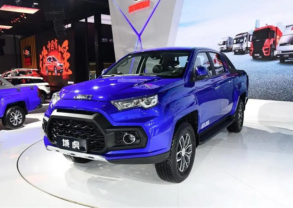 Tiger Electric Pickup Truck 2024 EV Pickup Van Mini Trucks Engine Powerful 120kw LED Leather Single Lithium Dark Automatic