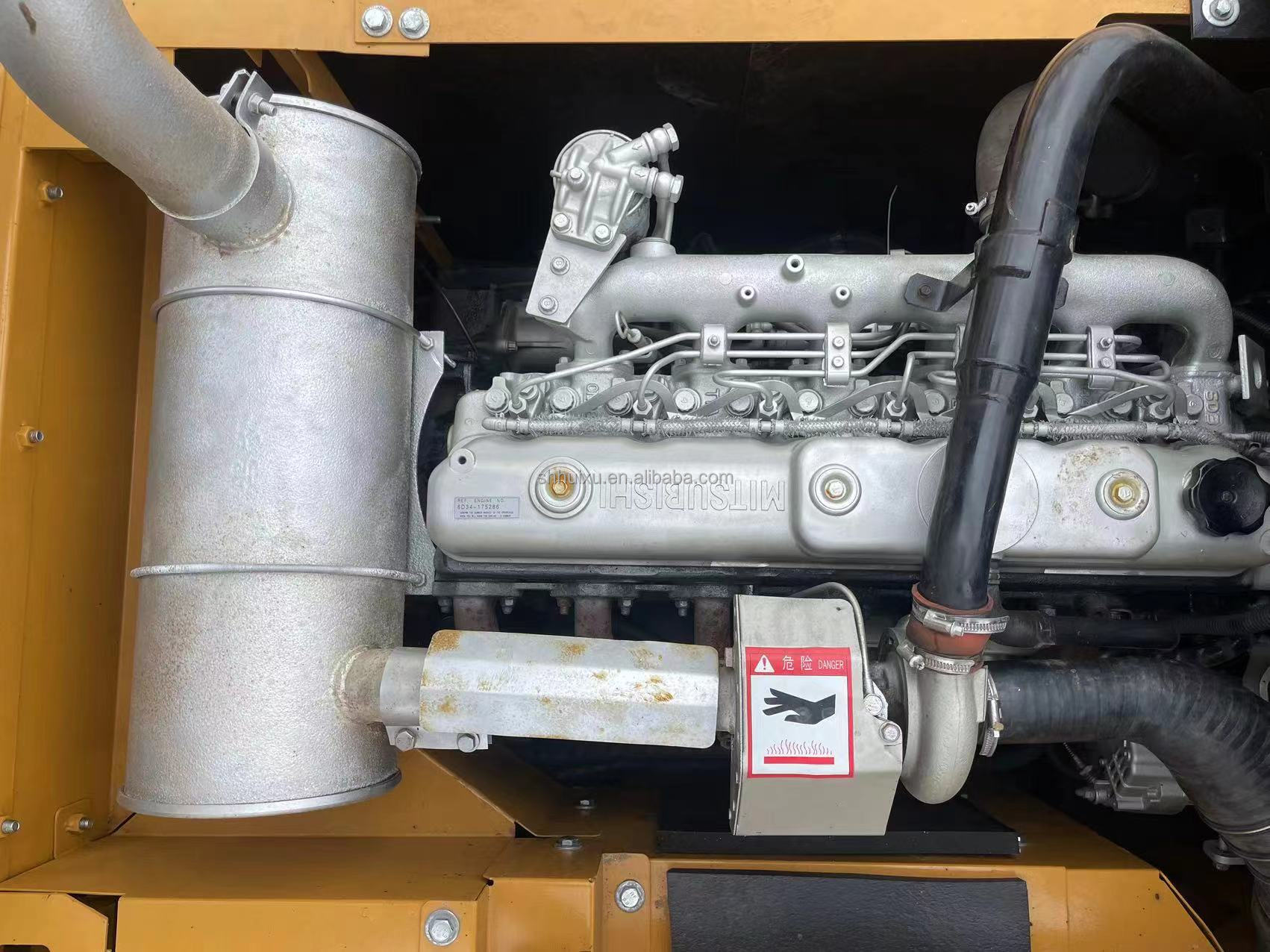 Second Hand China Machine Sany 215 130 60 70 Used Construction Excavator
