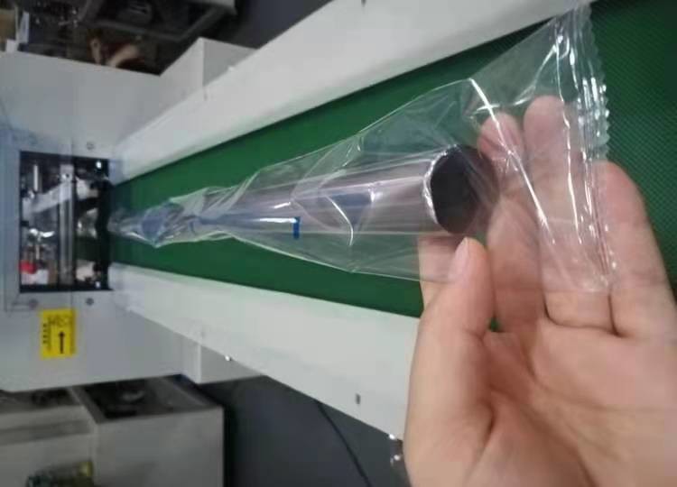 CPP Film Hardware Packing Machine 60bags/Min Auto Bag Packaging Machine
