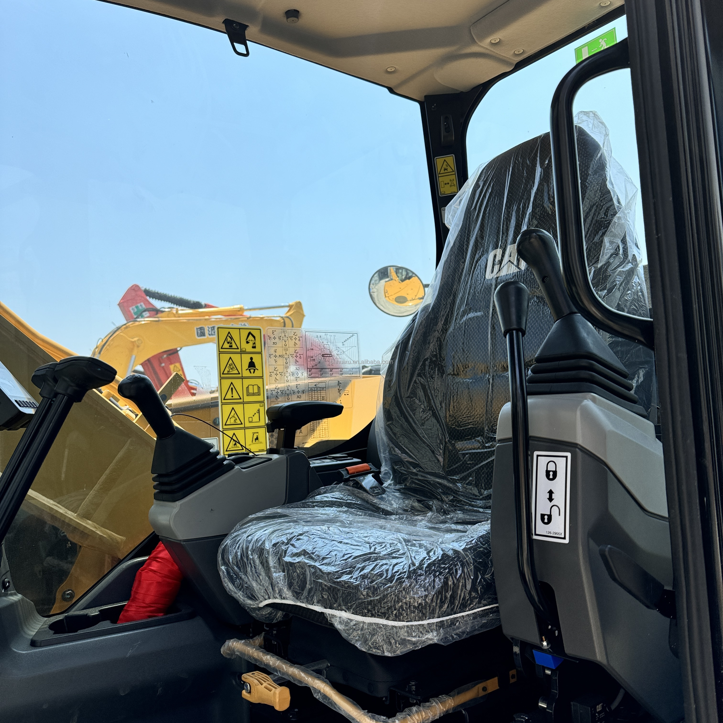 Used Caterpillar 307.5 was produced in 2023 Mini Used Excavator mini cargador construction machinery