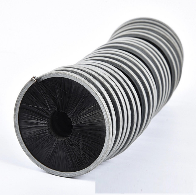 Cold Pier Wire Rust Removal Powder Removal Dust Prevention Spiral Inner Winding Spring Brush Roller