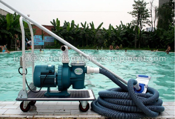 Triangular Liner Swimming Pool Accessories Vacuum Head With Swivel Cuff