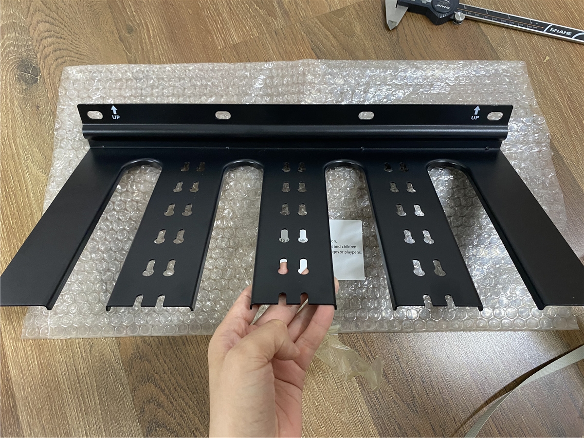 2mm Thick Powder Coated Solid Steel Garage Garden Tool Organizer Rack for Quick Access