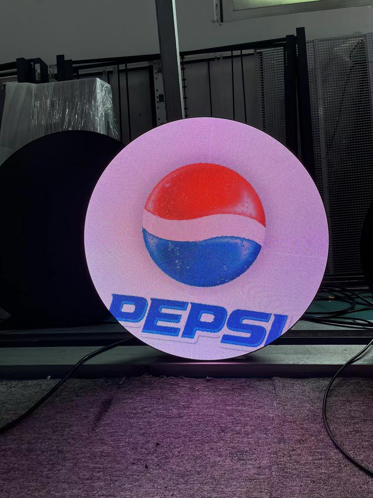 Circle LED Display Anti Glare Design Seamless Splicing Customized Special Shaped