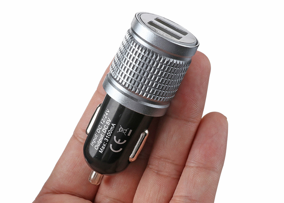High Glossy Car Charger Adapter Aluminum Alloy Bottom Cover Led, Indicator Fast Charger 3.1A