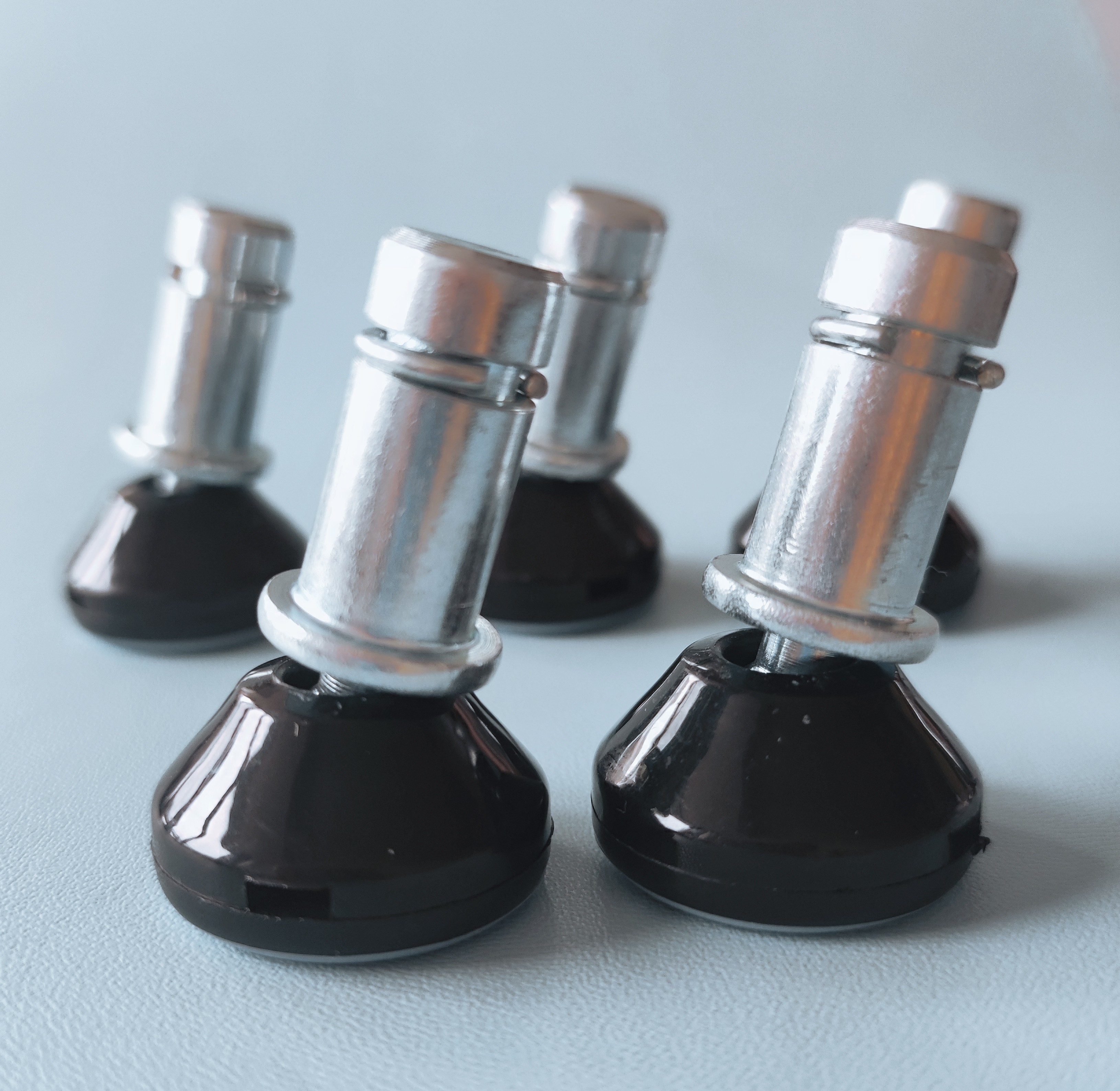Adjustable Heavy Duty Furniture Leveling Feet 11mm Dia For Table Sofa Chairs