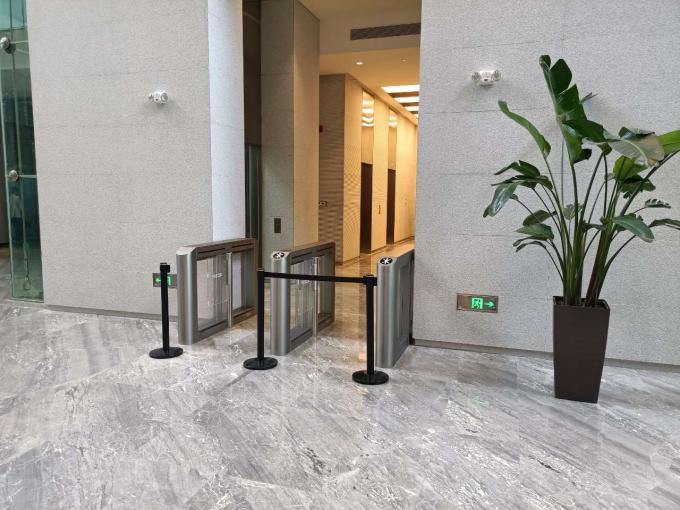 Speed Gate Pedestrian Turnstile Electronic Access Control Turnstile Gate With CE Certification 0