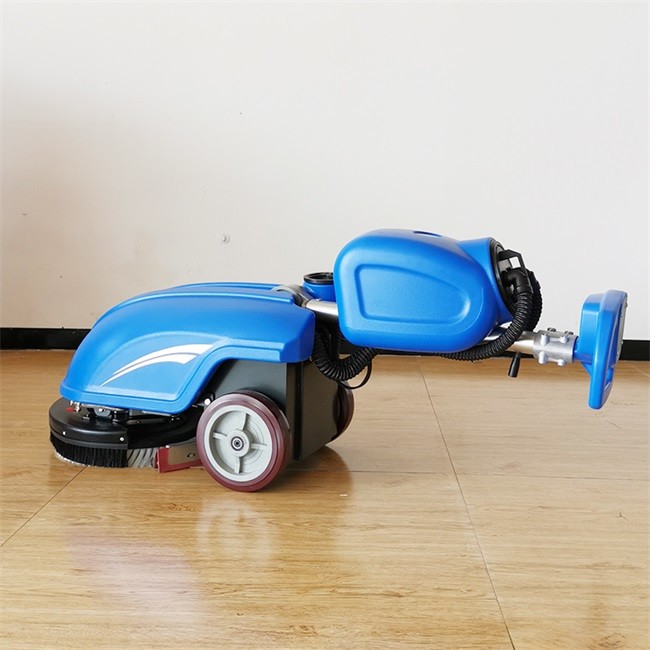 Walk Behind Floor Sweeper High Yield Floor Cleaning Equipment For Supermarket HT350