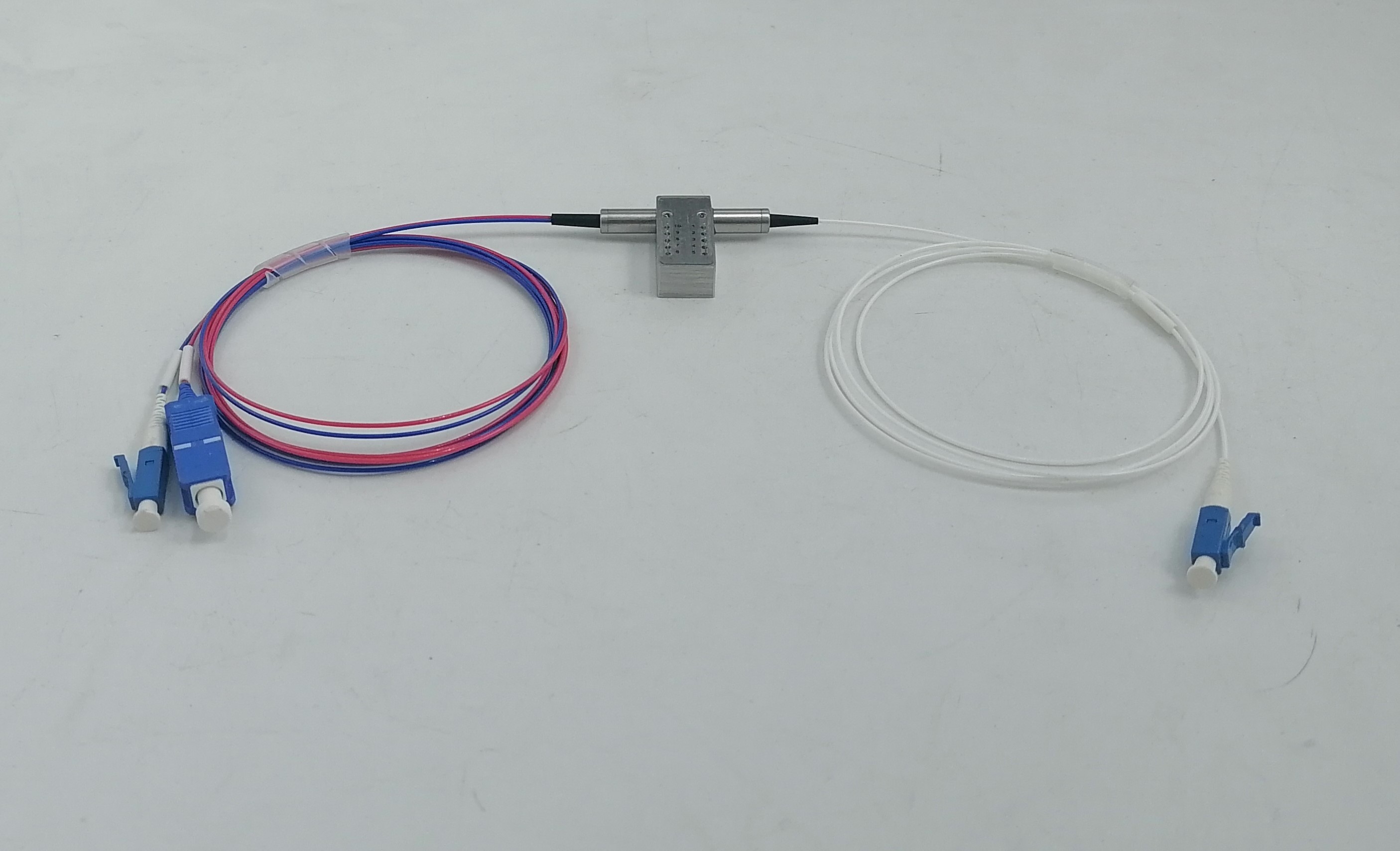 Polarization maintaining 1x2 PM mechanical optical switch non-latching 1310nm 1550nm