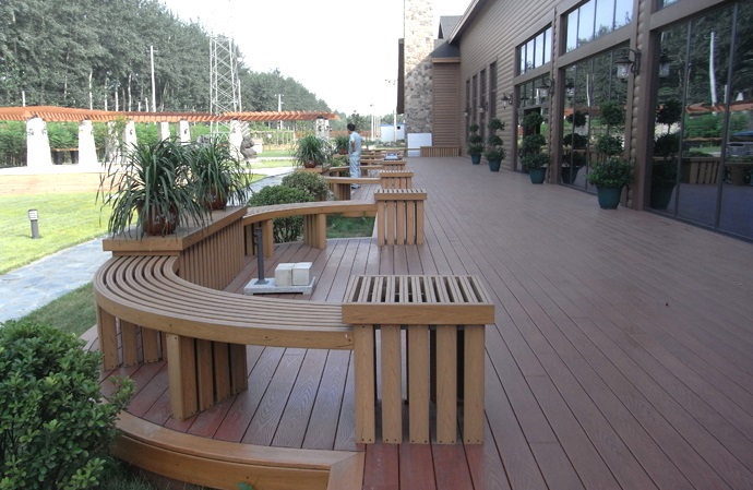 Distressed PVC Decking Board for Easy Installation Outdoor WPC Co-extrusion Flooring Deck