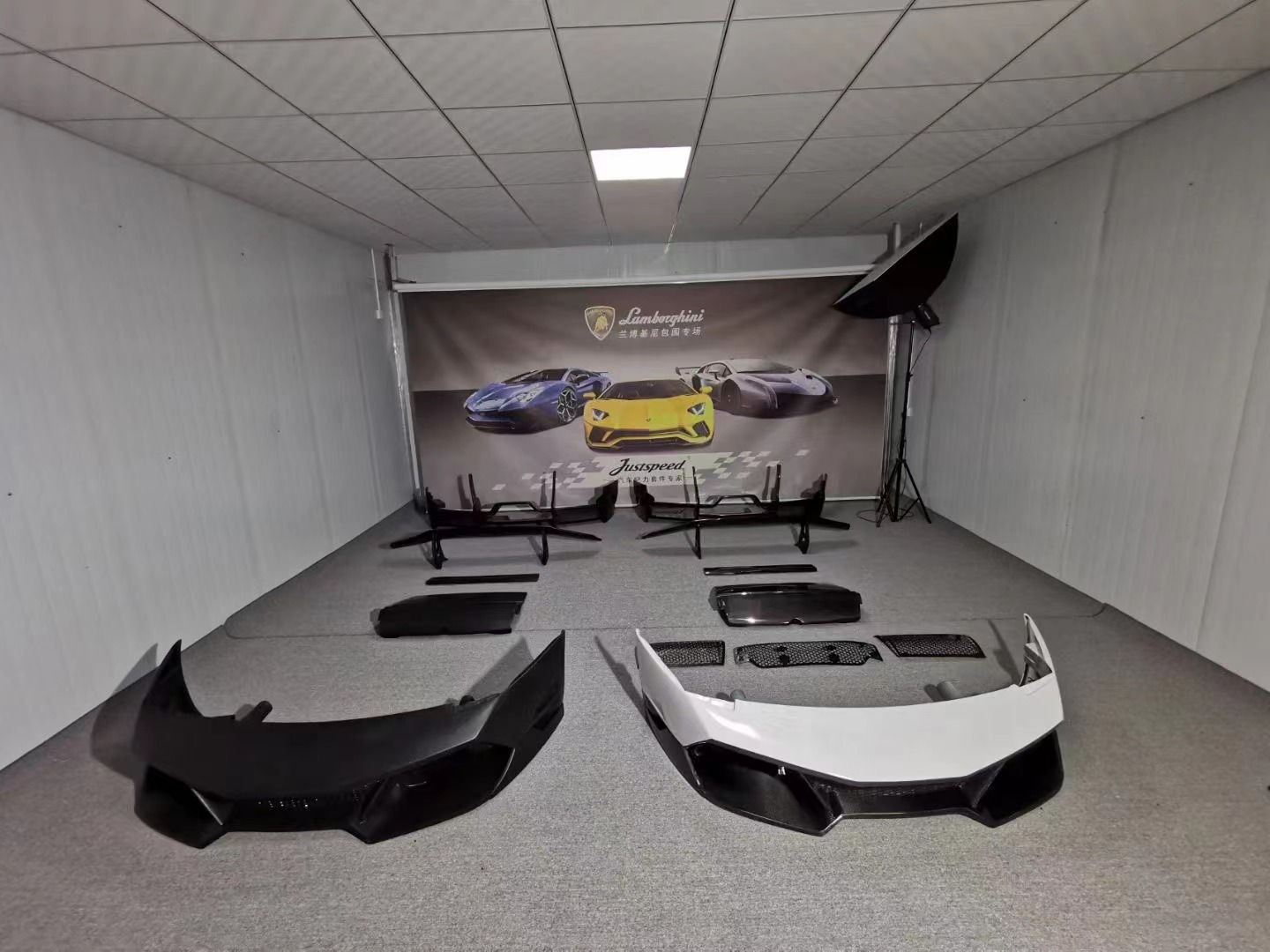 For Nissan GTR R35 Carbon Fiber Body Kit GTR Upgraded Top Style Carbon Fiber Front and Rear Bumper Side Skirt Spoilers