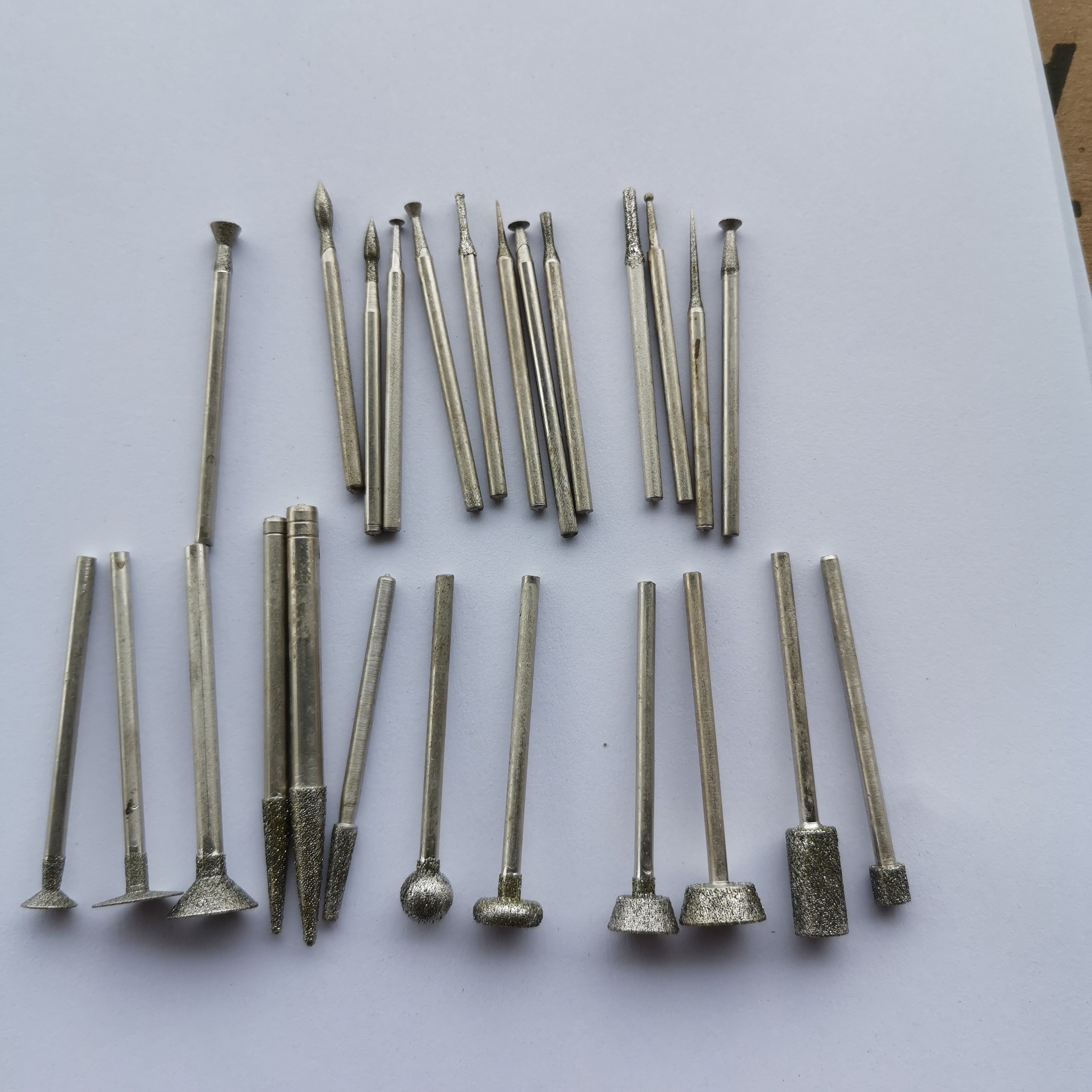 Diamond Nail Head Deburring Tool