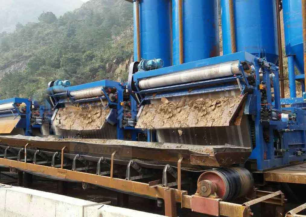 Dewatering Belt Press Filter Machine Sludge Processing Manufacturer
