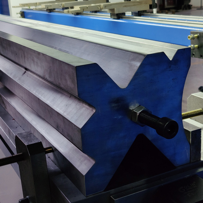 Highly Efficient WC67Y-400T4000 NC Controller Hydraulic Press Brake 26KW