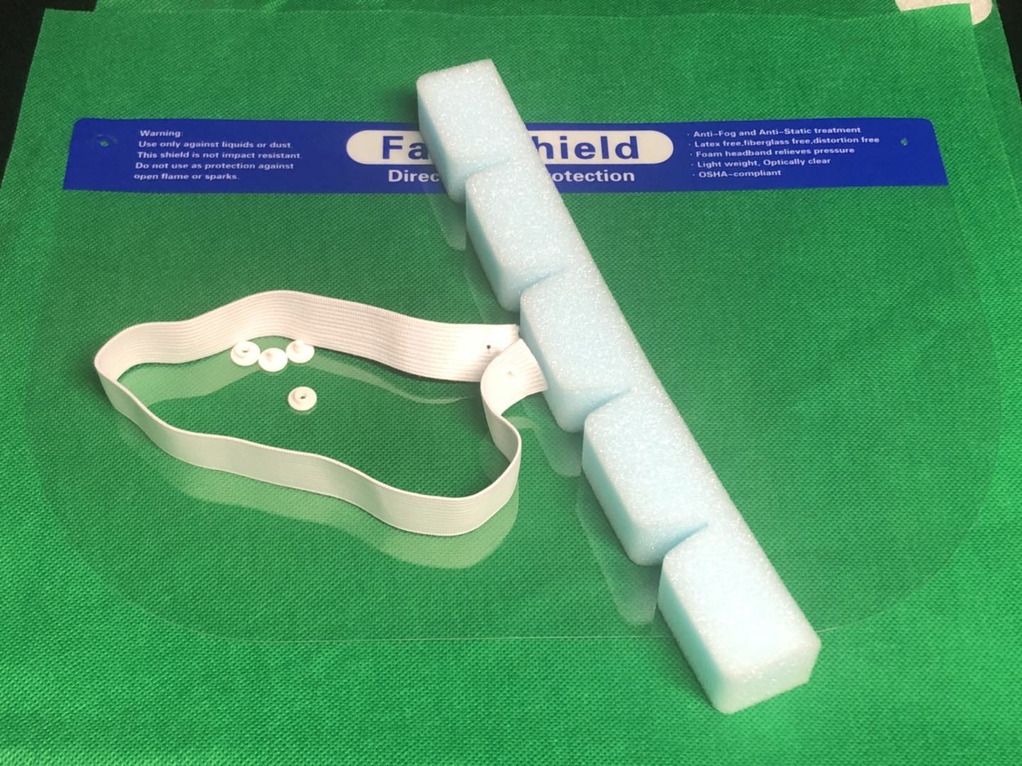 Face Shield Anti Fog PET Film 0.2mm 0.25mm Clear Plastic Sheeting Roll